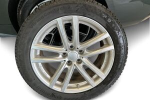 BMW i4 esikatselu 13