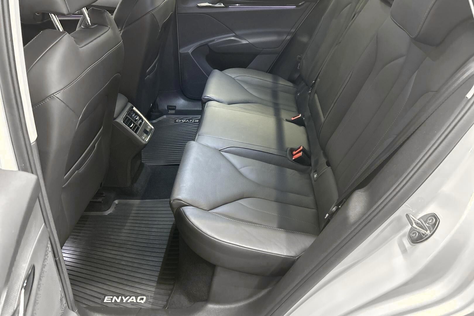 Skoda Enyaq iso kuva 10