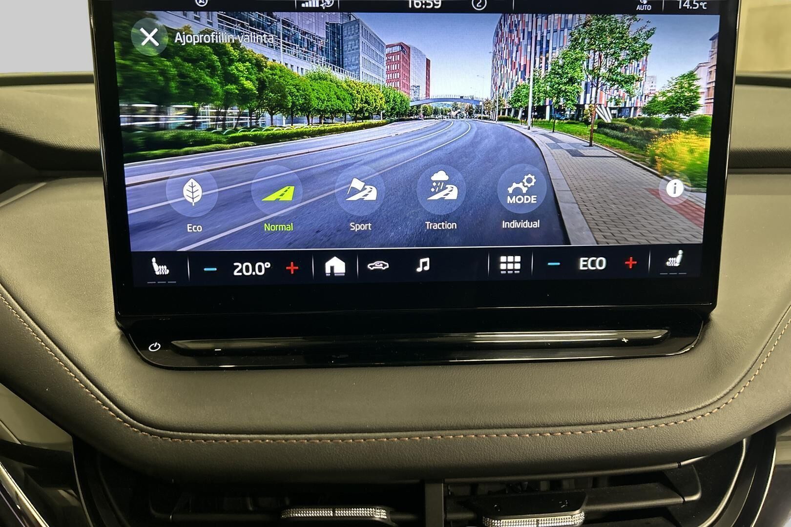 Skoda Enyaq iso kuva 15