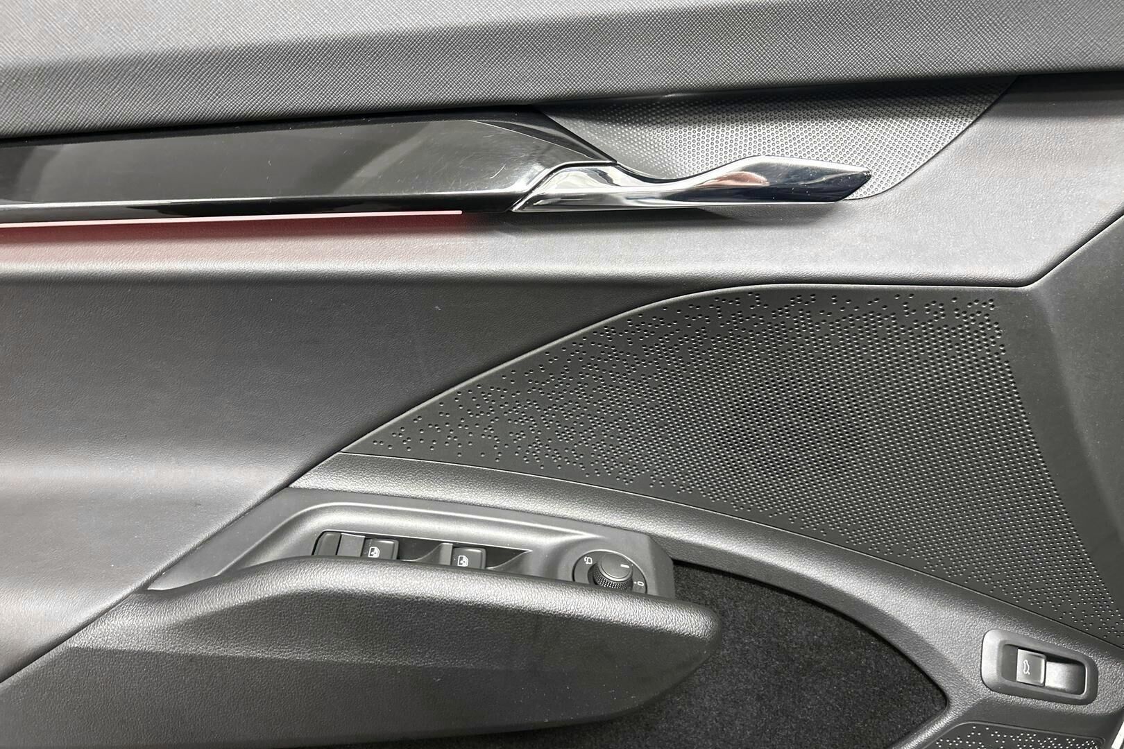Skoda Enyaq iso kuva 20