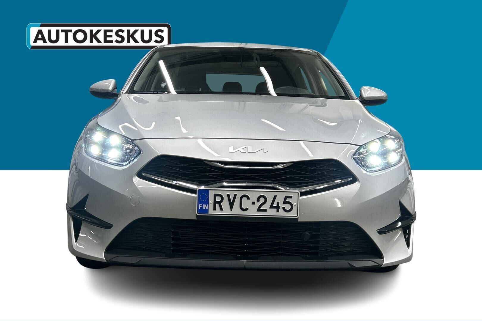 Kia Ceed iso kuva 2