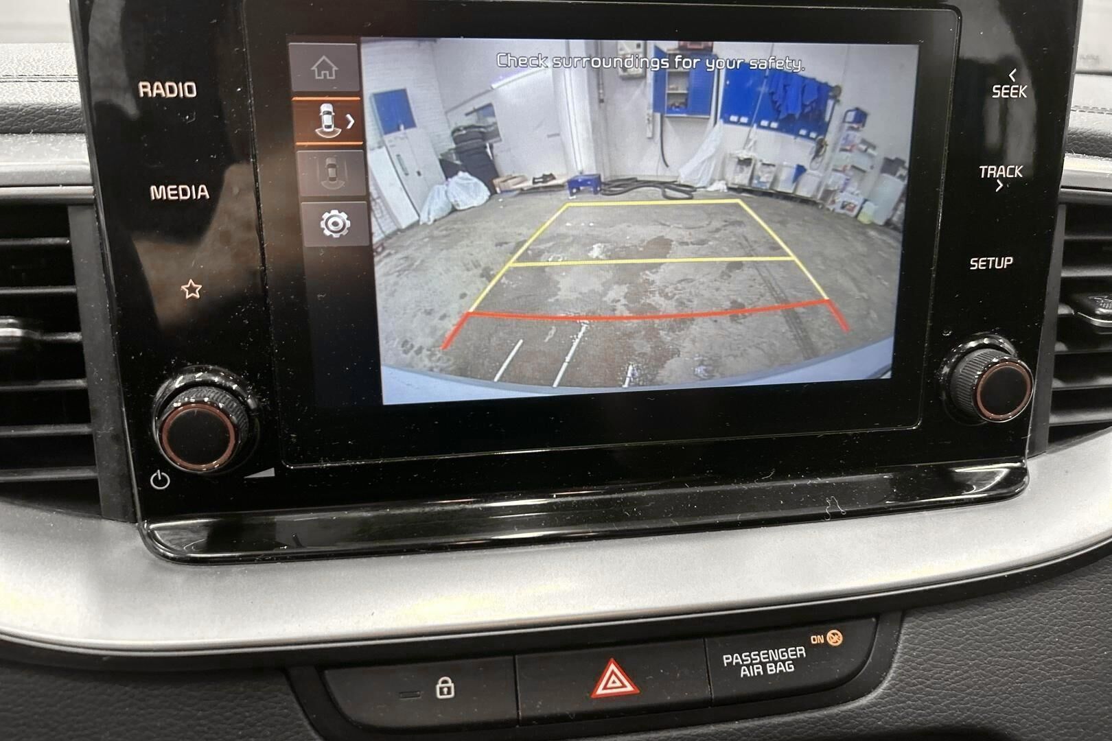 Kia Ceed iso kuva 21