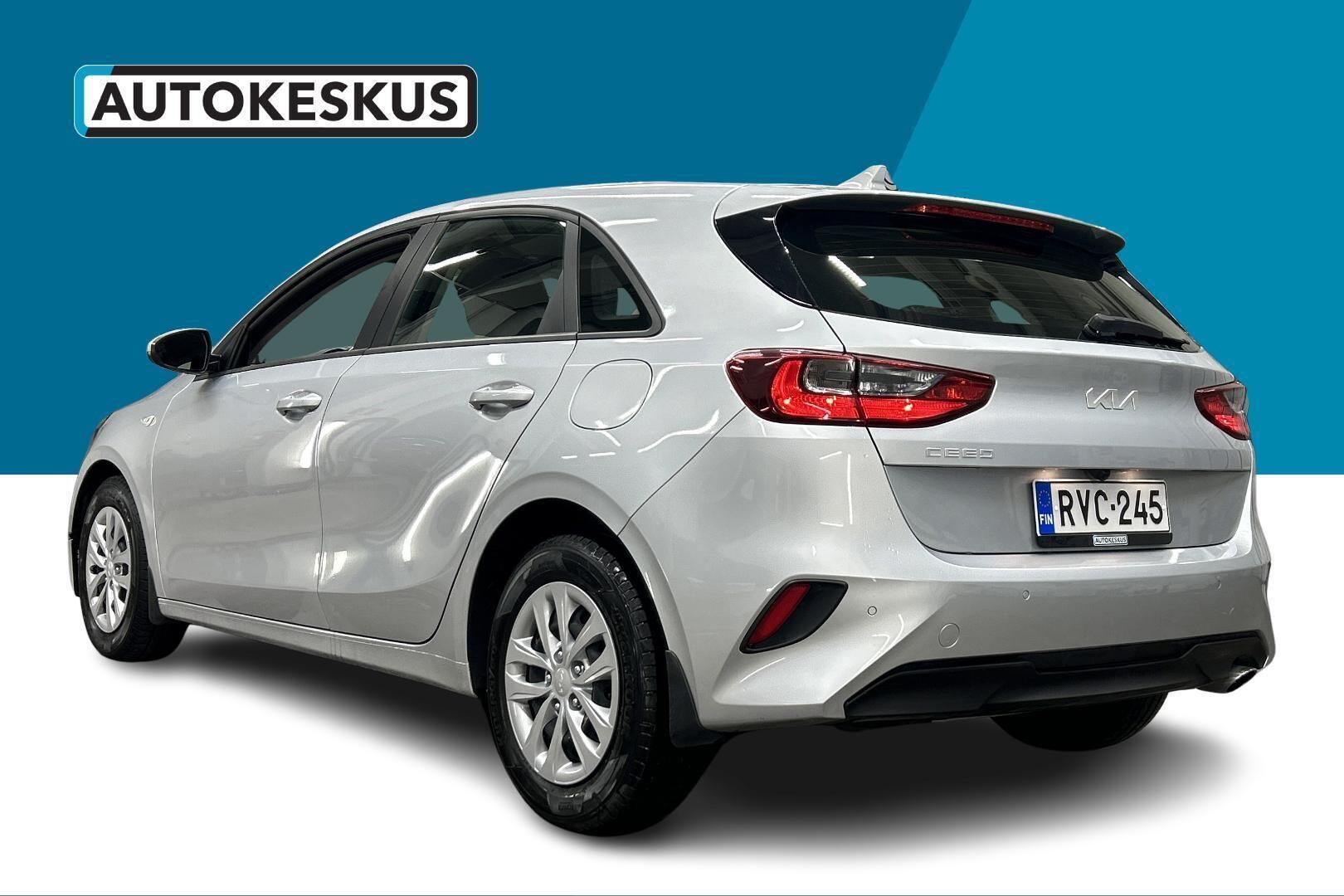 Kia Ceed iso kuva 7