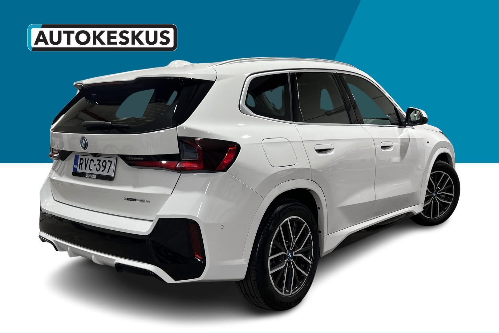 BMW X1 iso kuva 4