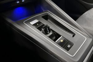 Volkswagen Golf esikatselu 16