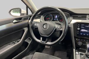Volkswagen Passat esikatselu 30