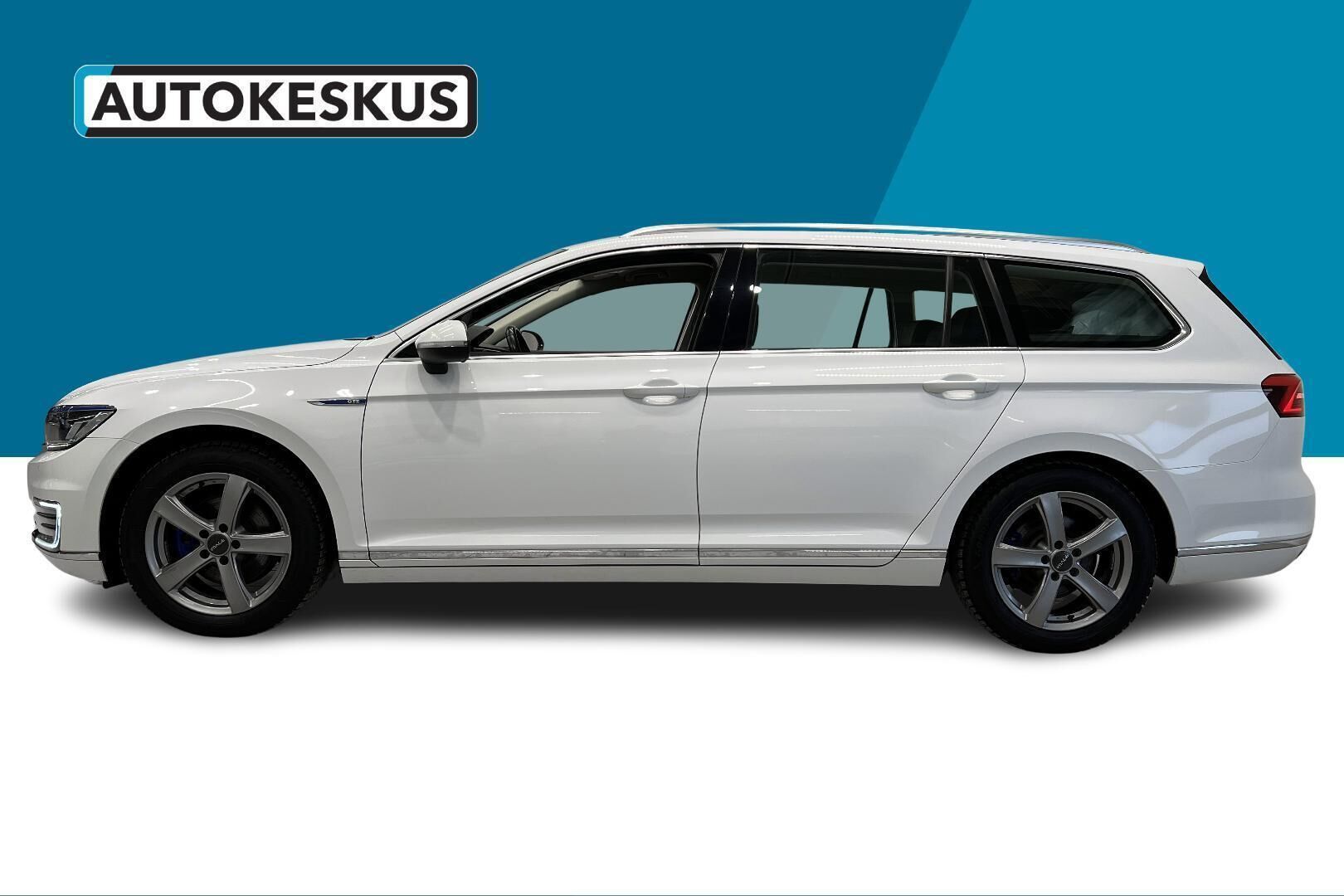 Volkswagen Passat iso kuva 8