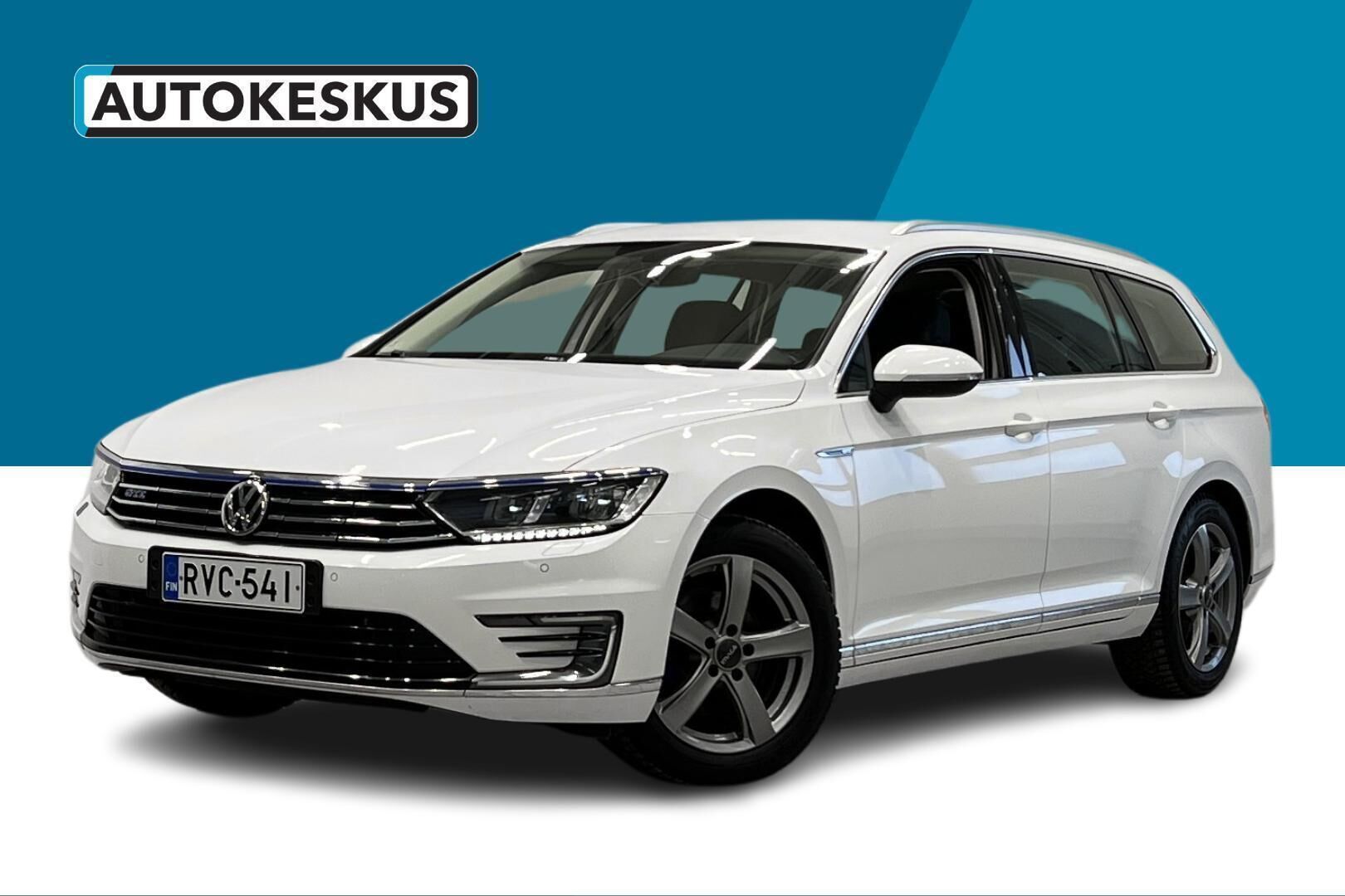 Volkswagen Passat iso kuva 0