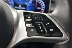 Mercedes-Benz GLC esikatselu 31