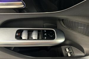 Mercedes-Benz GLC esikatselu 21