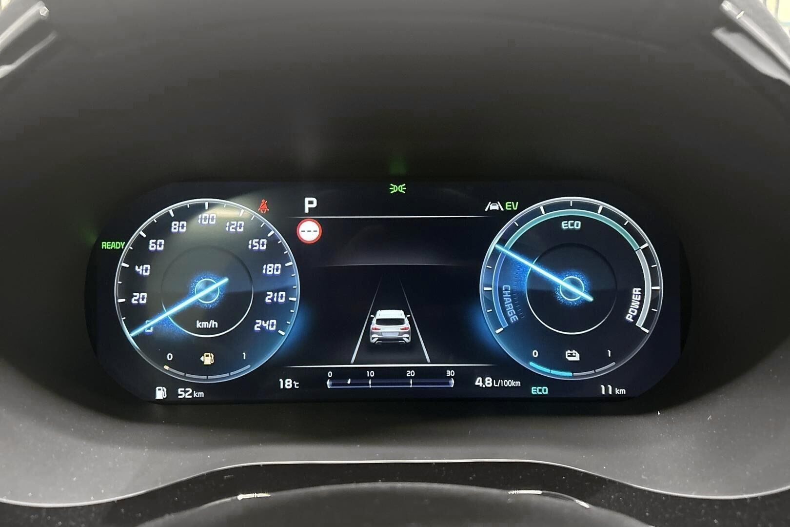 KIA XCeed iso kuva 13