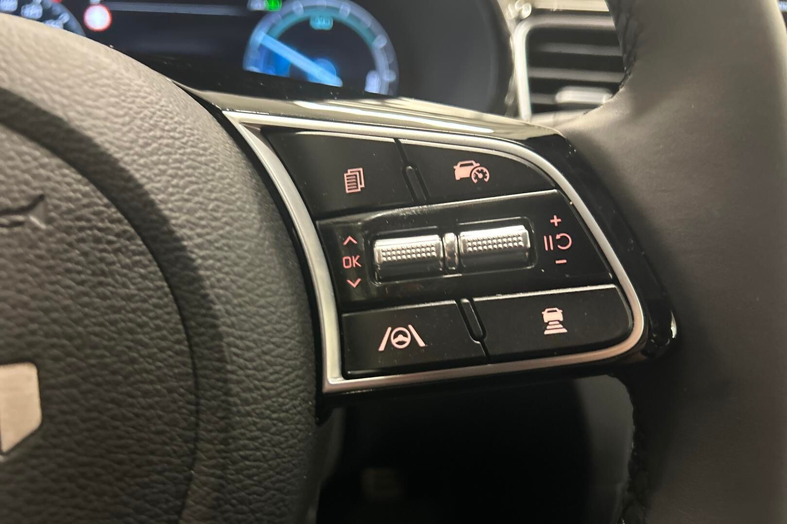 KIA XCeed iso kuva 15