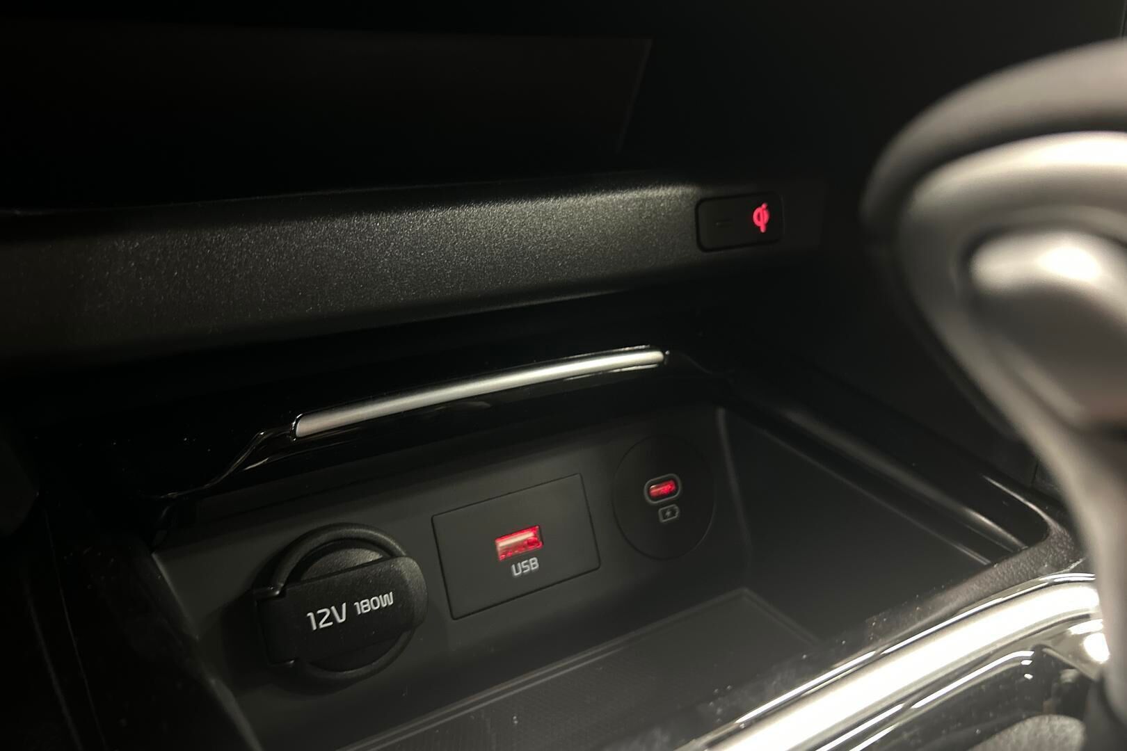 KIA XCeed iso kuva 19