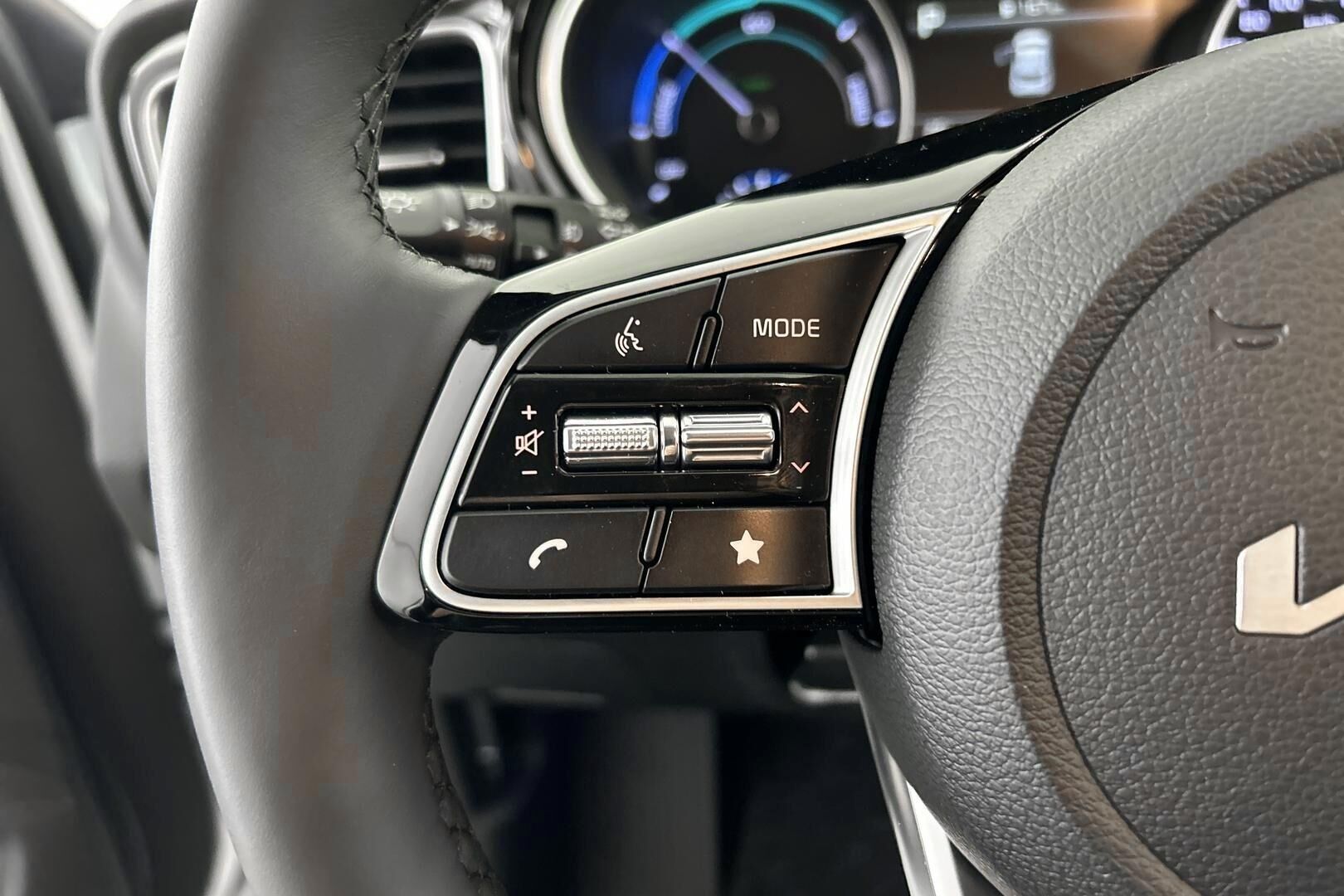 KIA XCeed iso kuva 23