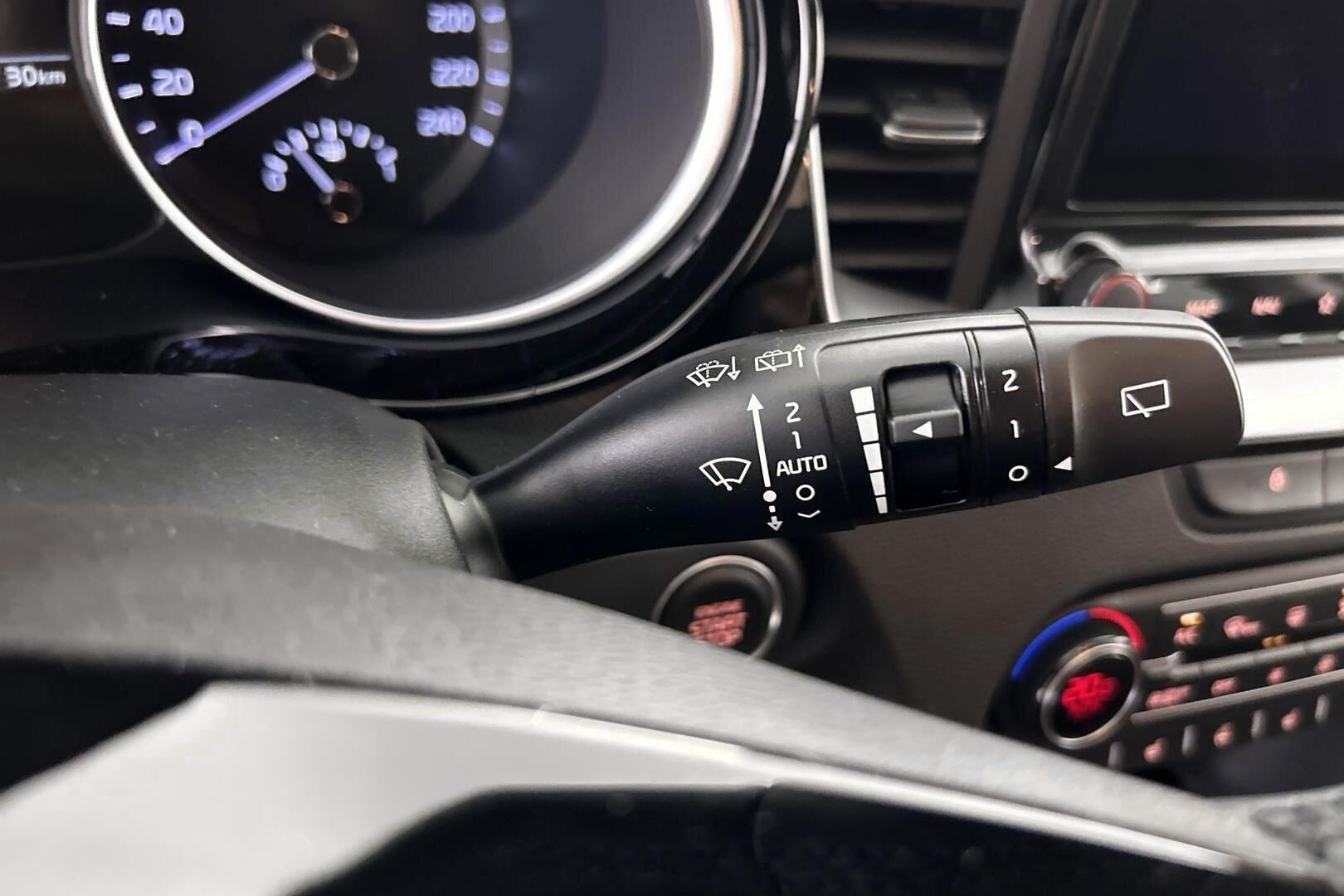 KIA XCeed iso kuva 26