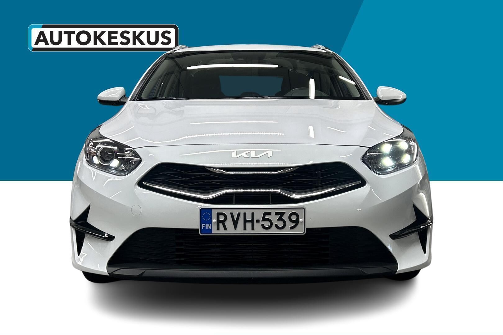 Kia Ceed iso kuva 1