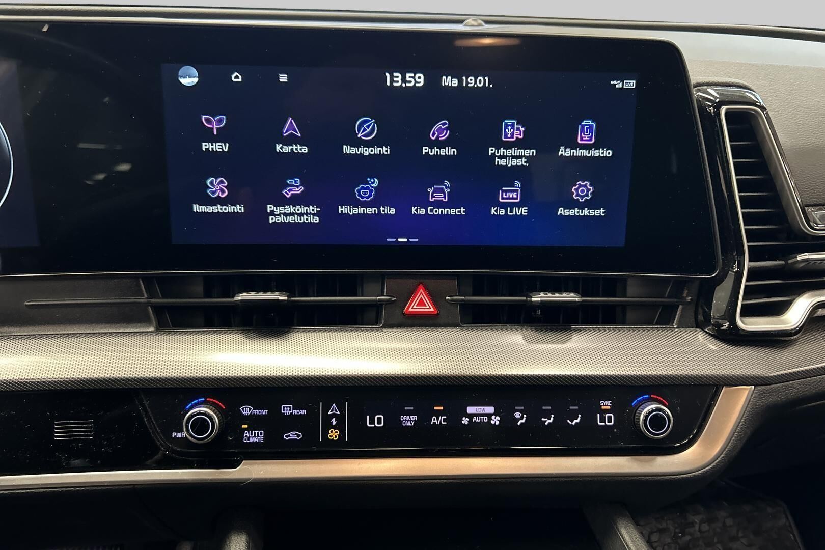 Kia Sportage iso kuva 16