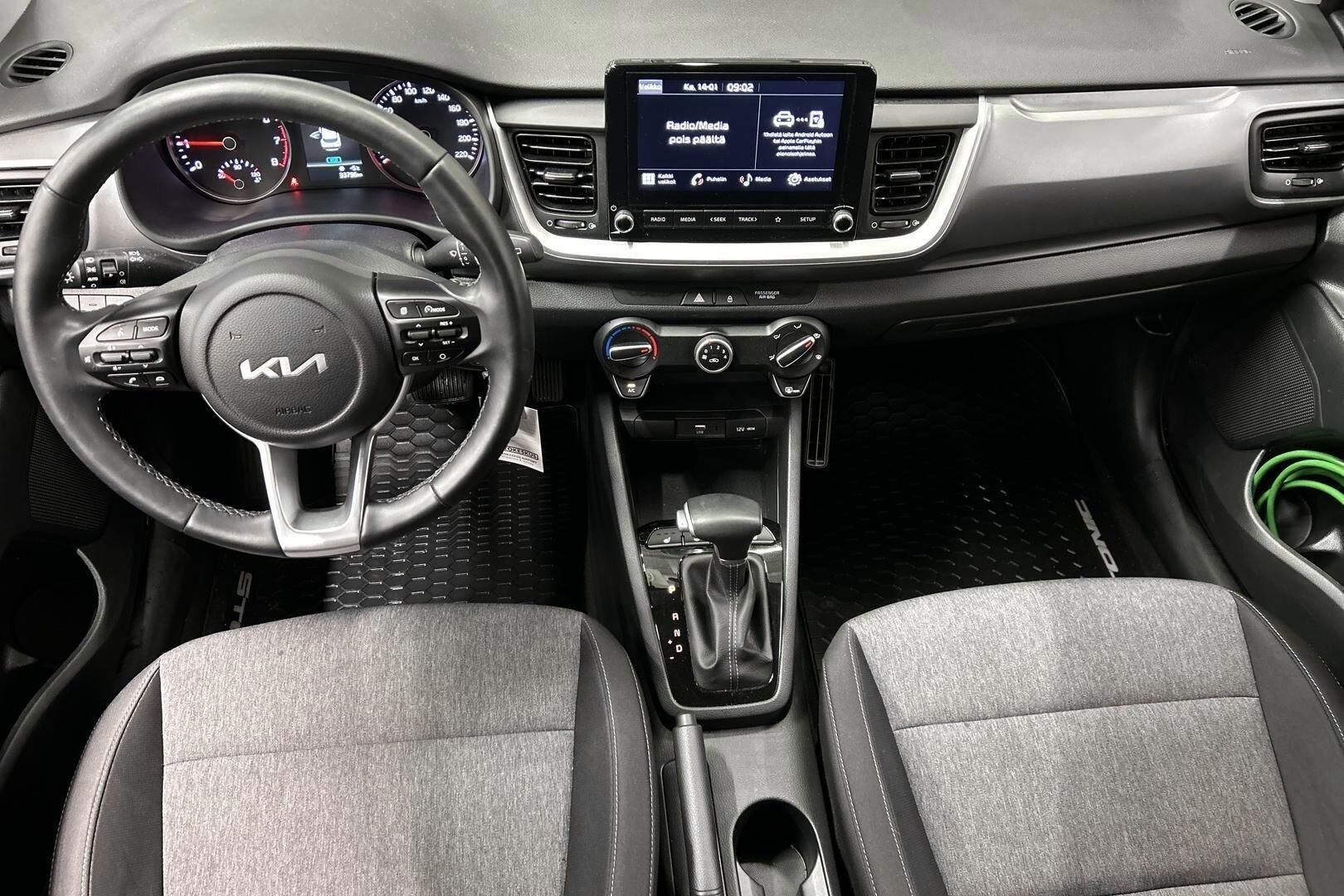 Kia Stonic iso kuva 10