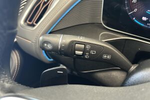 Mercedes-Benz EQC esikatselu 20