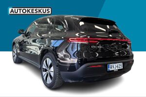 Mercedes-Benz EQC esikatselu 6