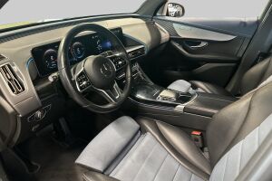 Mercedes-Benz EQC esikatselu 4