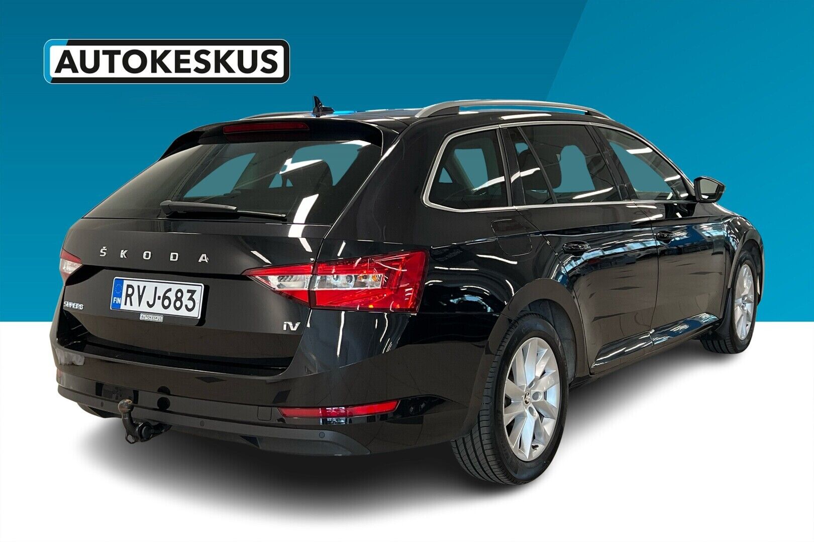 Skoda Superb iso kuva 1