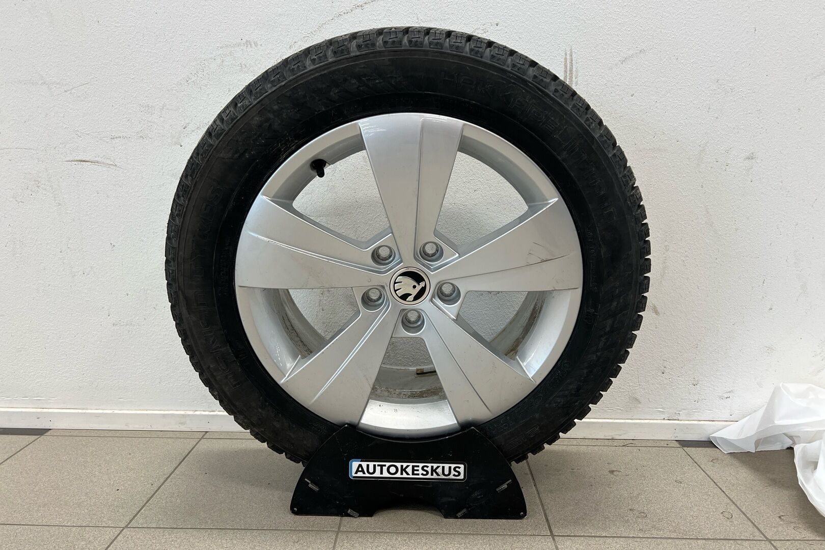 Skoda Superb iso kuva 19