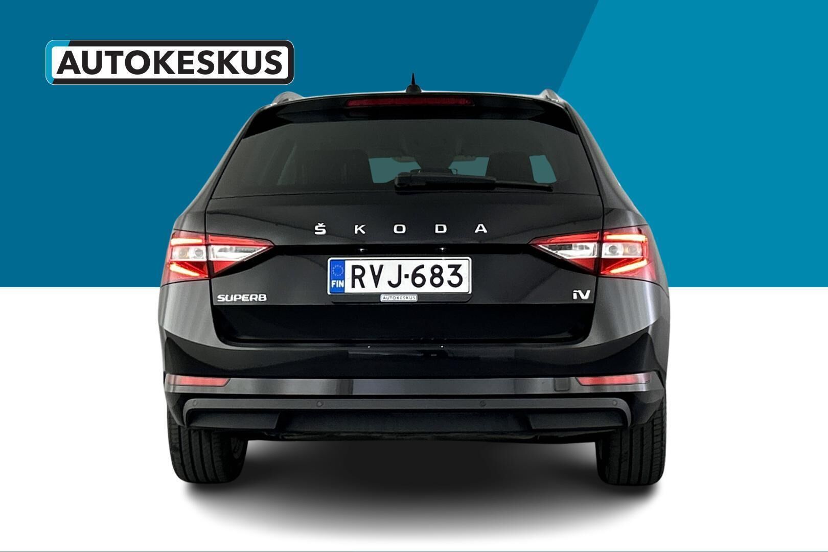 Skoda Superb iso kuva 6