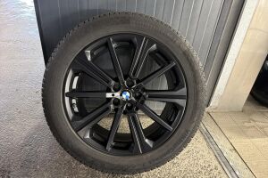 BMW X5 esikatselu 13