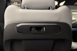 BMW X5 esikatselu 18