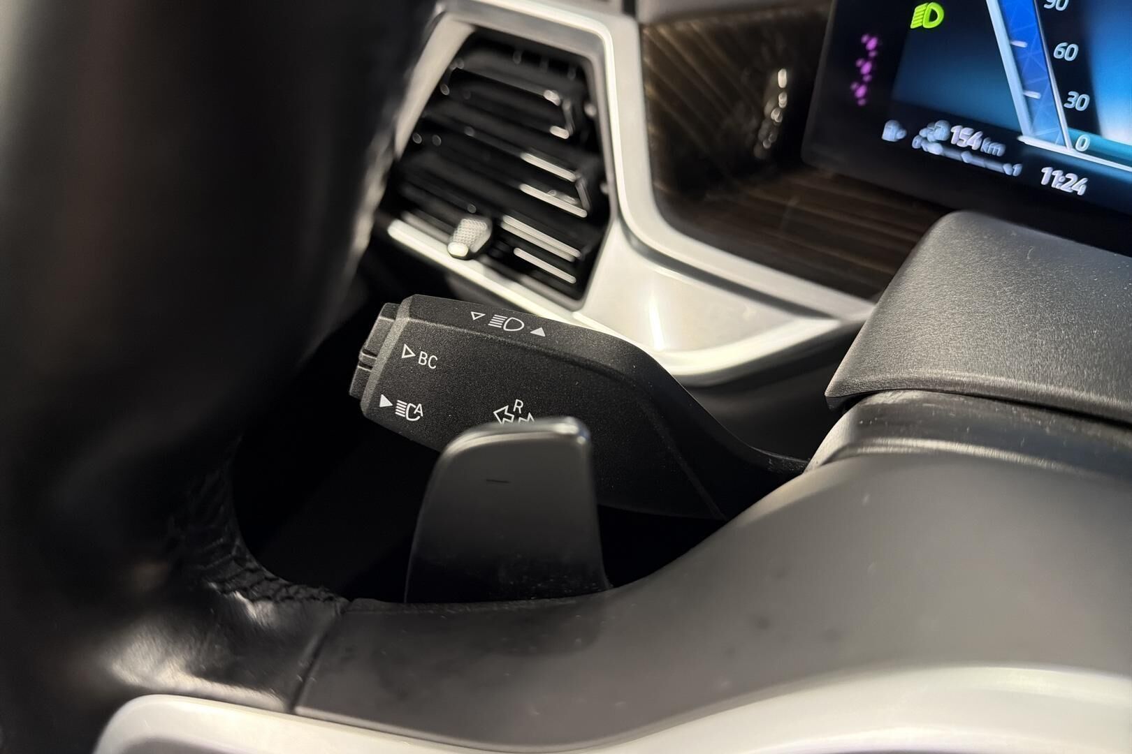BMW X5 iso kuva 23