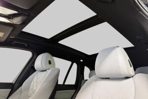 BMW X5 esikatselu 39