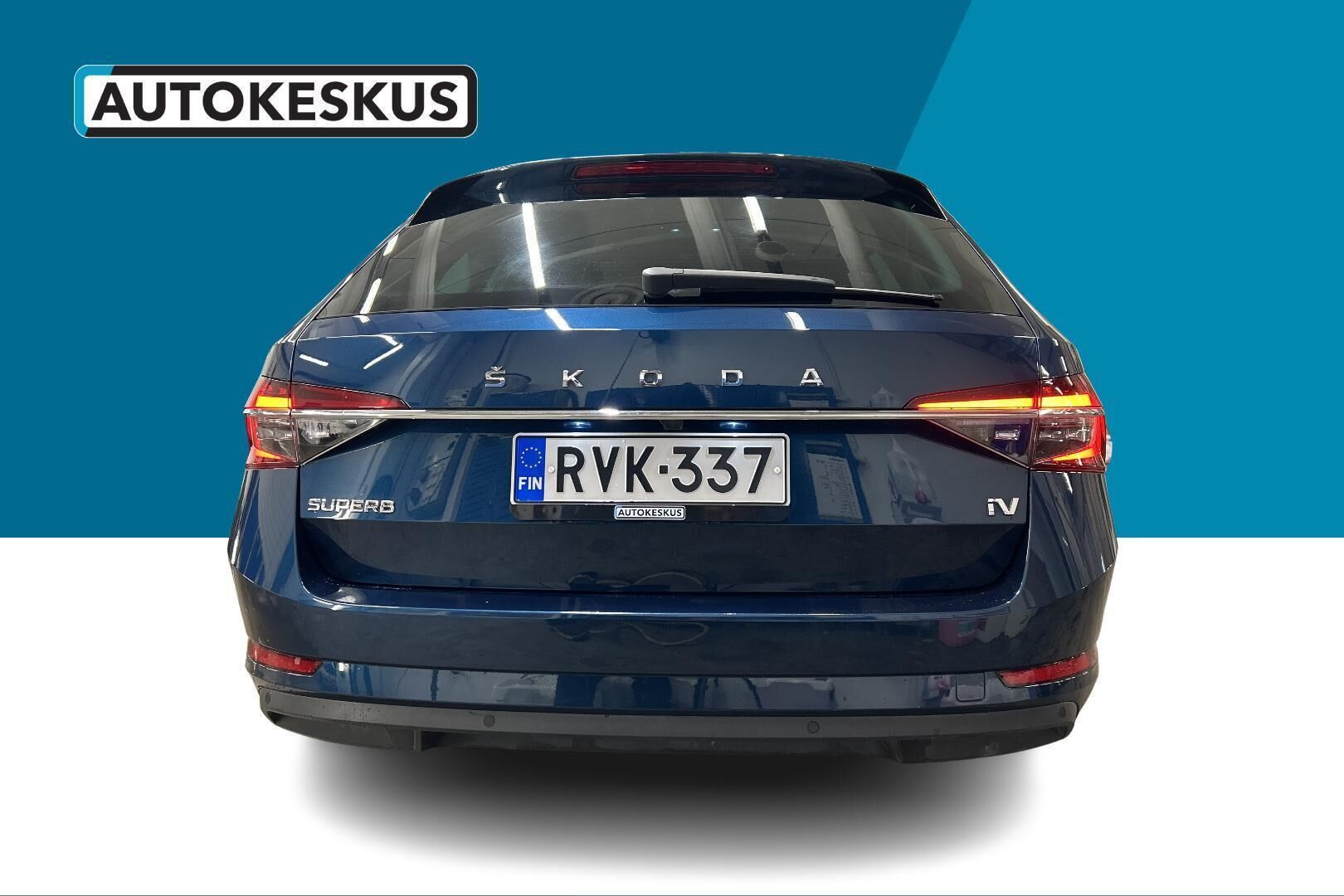 Skoda Superb iso kuva 1