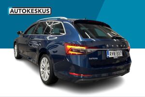 Skoda Superb esikatselu 12