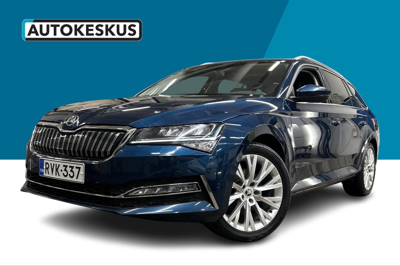 Skoda Superb iso kuva 0