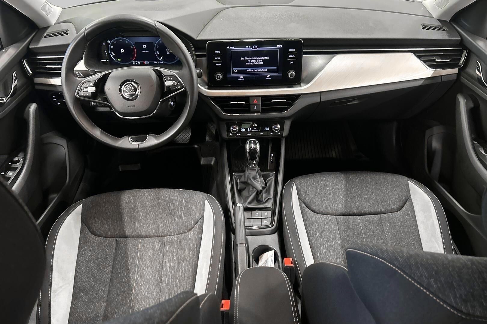 Skoda Scala iso kuva 11