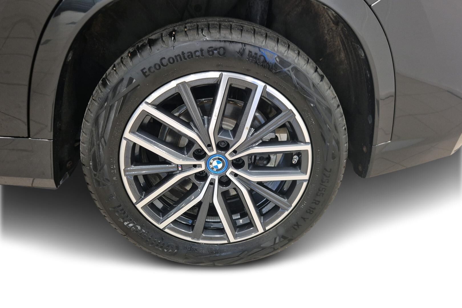 BMW X1 iso kuva 12
