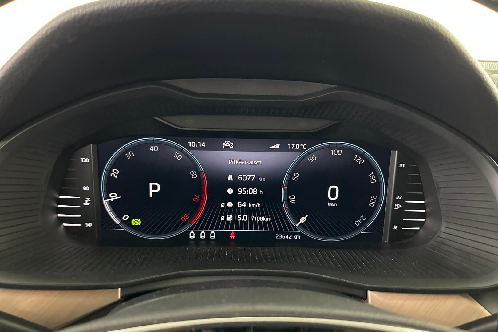 Skoda Scala iso kuva 19