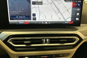 BMW i4 esikatselu 12