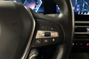 BMW i4 esikatselu 17