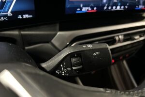 BMW i4 esikatselu 19