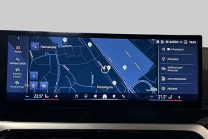 BMW i4 esikatselu 25