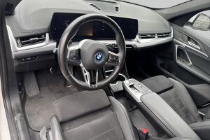 BMW X1 esikatselu 1