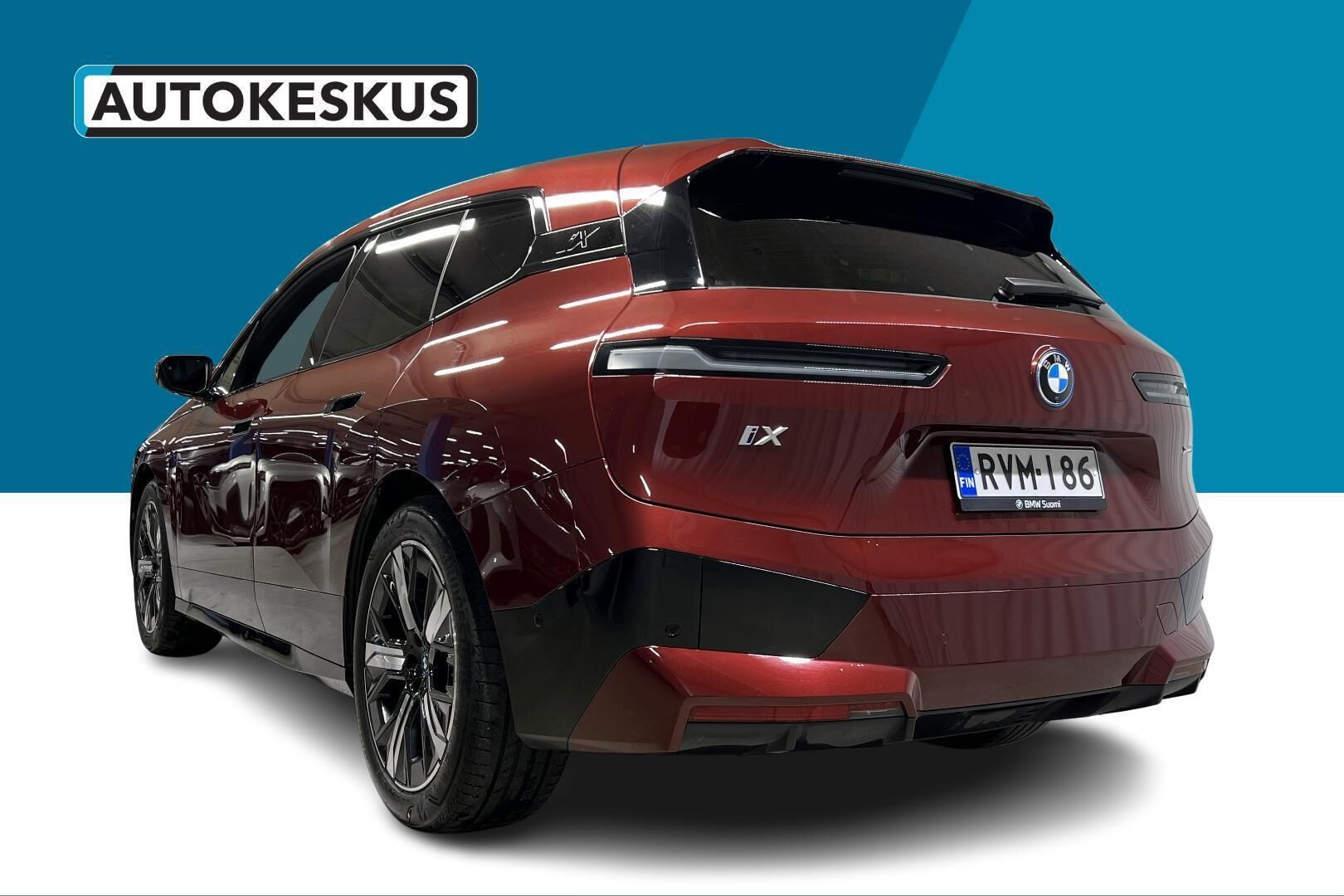 BMW IX iso kuva 6