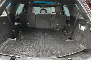 Ford Explorer esikatselu 10