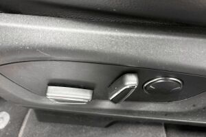 Ford Explorer esikatselu 14