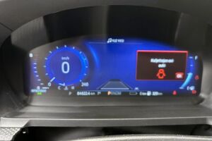 Ford Explorer esikatselu 16