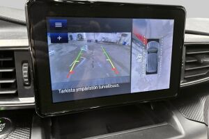 Ford Explorer esikatselu 25