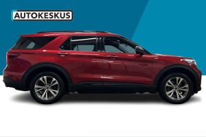 Ford Explorer esikatselu 4