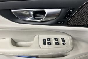 Volvo V60 esikatselu 21